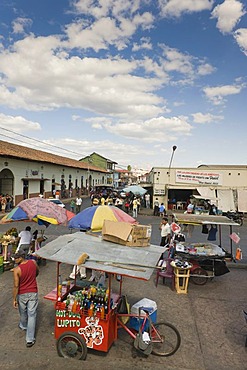 Stalls at the Parque Central, Leon, Nicaragua, Central America