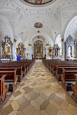 Interior view, parish church Mariae Himmelfahrt, church of the Assumption, Weilheim, Upper Bavaria, Bavaria, Germany, Europe