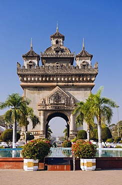 Arch of Triumph, Patuxai, Vientiane, Laos, Indochina, Southeast Asia, Asia