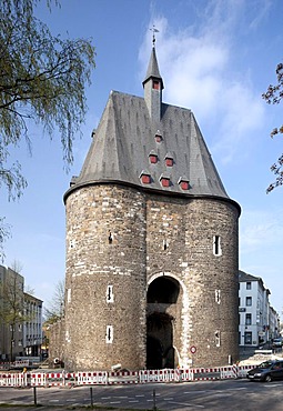 Marschiertor, medieval city gate, Aachen, North Rhine-Westphalia, Germany, Europe, PublicGround