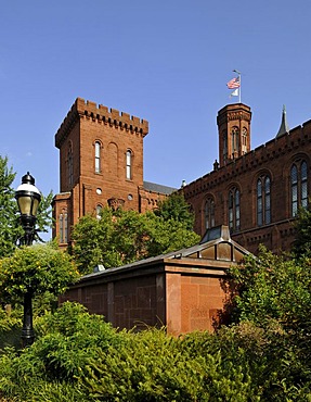 View from the Enid A. Haupt Garden to the Smithsonian Institution Building, admin building and museum, commonly known as "The Castle", National Mall, Washington DC, District of Columbia, United States of America, PublicGround