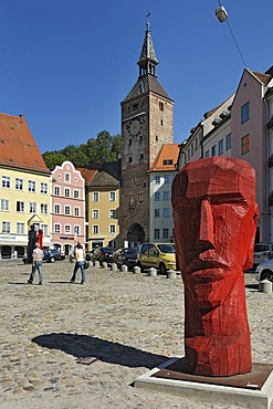 Main square with wooden sculptures by Josef Lang and Schmalzturm tower, Landsberg am Lech, Bavaria, Germany, Europe