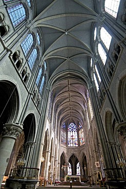 Cathedrale Notre-Dame de Moulins, Moulins Cathedral, Allier, France, Europe