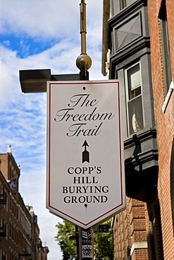 Advertising sign of the Freedom Trail in Boston, Massachusetts, New England, USA