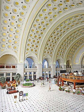 Interior view, Great Main Hall, waiting room, Union Station, Washington DC, District of Columbia, United States of America