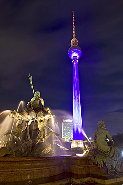 Neptunbrunnen fountain and TV tower, Festival of Lights, Alexanderplatz square, Mitte district, Berlin, Germany, Europe