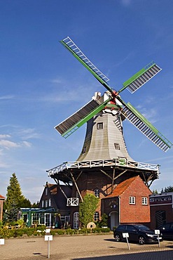 Siuts-Muehle Mill, built in 1885, Auricher Strasse street, now a restaurant, Wittmund, Eastern Friesland, Lower Saxony, Germany, Europe