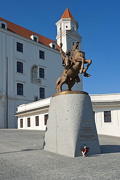 Bratislava Castle and Svatopiuk equestrian statue, Bratislava, Slovakia, Europe, PublicGround