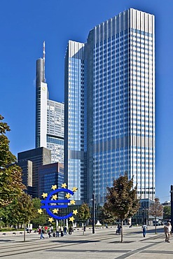 European Central Bank, ECB, euro sign, Frankfurt am Main, Hesse, Germany, Europe, PublicGround