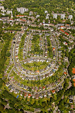 Aerial view, housing development, Hofringstrasse street, Huttrop, Essen, Ruhr Area, North Rhine-Westphalia, Germany, Europe