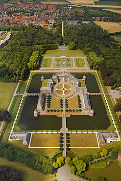 Aerial view, Schloss Nordkirchen Castle, a moated castle with a baroque park, Muensterland, North Rhine-Westphalia, Germany, Europe