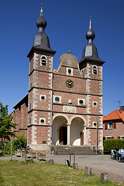 Castle Chapel of St. Sebastian, moated castle, Raesfeld, Hohe Mark Nature Reserve, Muensterland, North Rhine-Westphalia, Germany, Europe