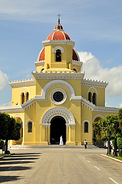 Cemetery chapel on Colon Cemetery, Cementerio Cristobal Colon, named after Christopher Columbus, Havana, Cuba, Caribbean