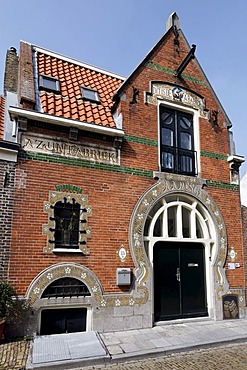 Azijnfabriek, former vinegar factory in the Art Nouveau style, Pijpstraat, Middelburg, Walcheren, Zeeland, Netherlands, Europe