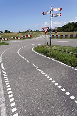 Bicycle crossing with sign, Walcheren, Zeeland, Netherlands, Europe