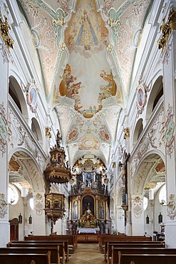 Holy Trinity pilgrimage church, church of Heilige Dreifaltigkeit, Weihenlinden, parish of Bruckmuehl, Upper Bavaria, Bavaria, Germany, Europe