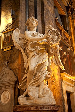 Angel sculpture, Church of Sant'Andrea delle Fratte with marble statues by Gian Lorenzo Bernini in Rome, Italy, Europe