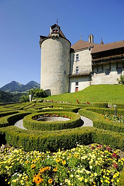 Chateau de Gruyeres castle with gardens in the foreground, Gruyeres, Fribourg, Switzerland, Europe