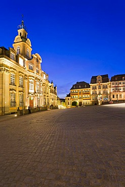 Town hall on Marktplatz square, houses on the market square, historic district of Schwaebisch Hall, Baden-Wuerttemberg, Germany, Europe