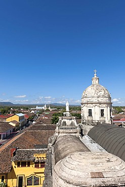 View from the tower of the church Iglesia de La Merced over the roofs of the Spanish fort ortaleza La Polvora, Granada, Nicaragua, Central America