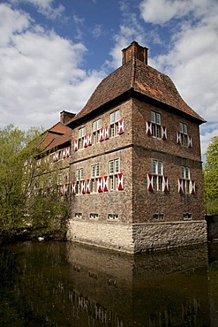 Schloss Oberwerries moated castle, Hamm, Ruhr Area, North Rhine-Westphalia, Germany, Europe