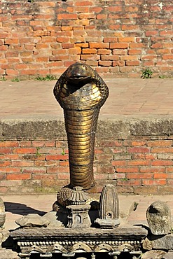 Bronze cobra at the Nag Pokhari well, historic district of Bhaktapur, UNESCO World Heritage Site, Kathmandu, Nepal, Asia