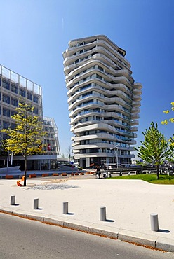 The apartment building Marco-Polo-Tower, Strandkai quay, Hafencity, Hamburg, Germany, Europe