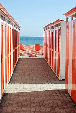 Beach shed, bathing huts, Albenga, Riviera, Liguria, Italy, Europe