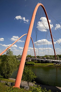 Double-arch bridge over the Rhine-Herne Canal, Zeche Nordstern mine, Nordsternpark park, Gelsenkirchen, Ruhrgebiet region, North Rhine-Westphalia, Germany, Europe