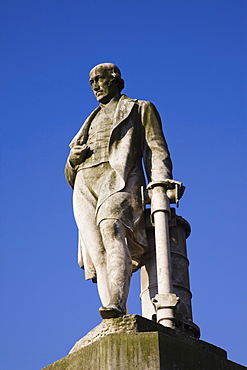 Statue of James Watt, Chamberlain Square, Birmingham, England, United Kingdom, Europe