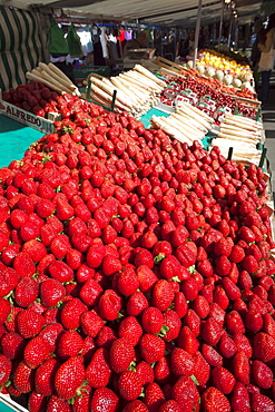 Strawberries for sale in street market, Paris, France, Europe