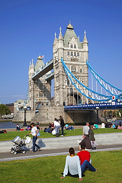 Tower Bridge and River Thames, London, England, United Kingdom, Europe