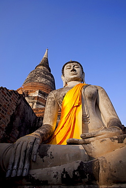 Buddha statue at Wat Yai Chai Mongkhon, Ayutthaya Historical Park, UNESCO World Heritage Site, Ayutthaya, Thailand, Southeast Asia, Asia