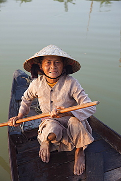 Portrait of an elderly boat lady, Hoi An, Vietnam, Vietnam, Indochina, Southeast Asia, Asia