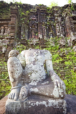 Headless Buddha statue, Cham Ruins, My Son, UNESCO World Heritage Site, Vietnam, Indochina, Southeast Asia, Asia