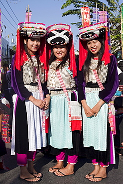 Lisu hilltribe girls, Chiang Mai Flower Festival, Chiang Mai, Thailand, Southeast Asia, Asia