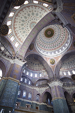 Interior dome of the Arpaciliar Mosque (New Mosque), Istanbul, Turkey, Europe