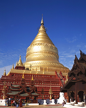 Shwezigon Pagoda, Bagan, Myanmar (Burma), Asia