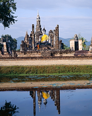 Wat Mahathat, Sukhothai, UNESCO World Heritage Site, Thailand, Southeast Asia, Asia