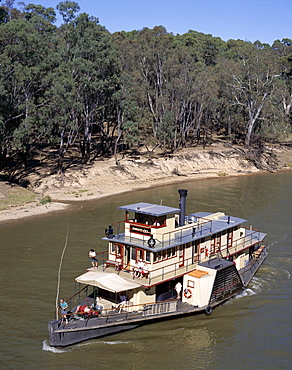 Paddlesteamer on the Murray River, Echuca, Victoria, Australia, Pacific