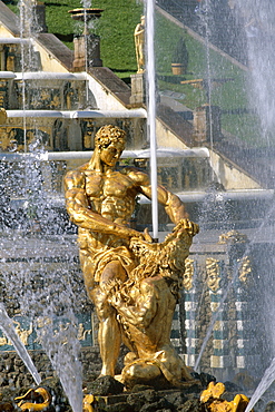 Peterhof Palace (Petrodvorets Palace), The Great Palace, St. Petersburg, Russia, Europe