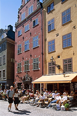 Outdoor cafe, The Old Town (Gamla Stan), Stockholm, Sweden, Scandinavia, Europe