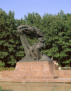 Chopin statue, Warsaw, Poland, Europe