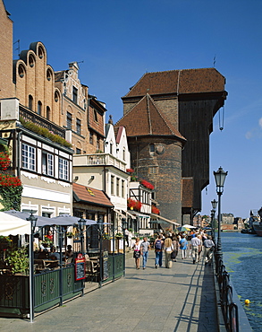 Outdoor cafes on the waterfront, Gdansk, Poland, Europe