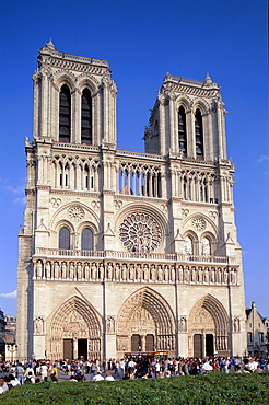 Notre Dame Cathedral (Cathedrale Notre-Dame), Paris, France, Europe