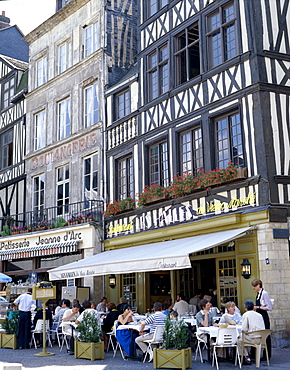 Outdoor cafes and building facades, Place du Vieux-Marche, Rouen, Normandy, France, Europe