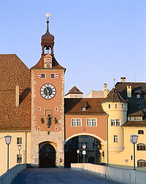 The Stone Bridge (Steinere Brucke) and Clock Tower, Regensburg, Bavaria, Germany, Europe