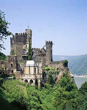 Rheinstein Castle (Burg Rheinstein), Rhineland, Rhine Valley, Germany, Europe