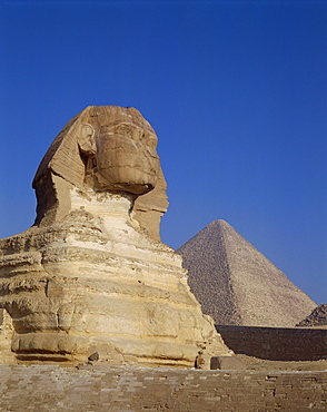 Great Sphinx and Pyramids, UNESCO World Heritage Site, Giza, Egypt, North Africa, Africa