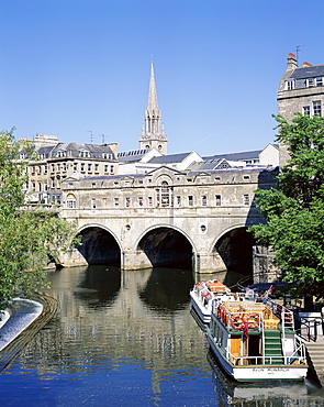 Pulteney Bridge and River Avon, Bath, UNESCO World Heritage Site, Somerset, England, United Kingdom, Europe